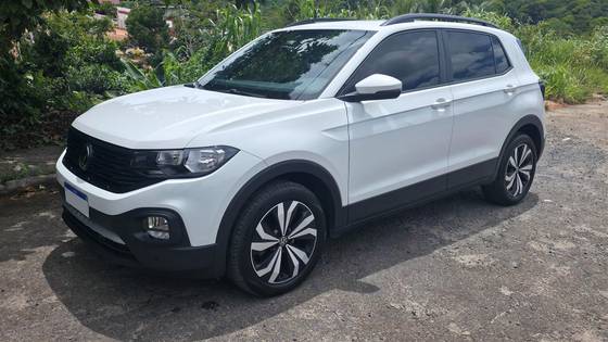 VOLKSWAGEN T-CROSS 1.0 200 TSI TOTAL FLEX AUTOMÁTICO
